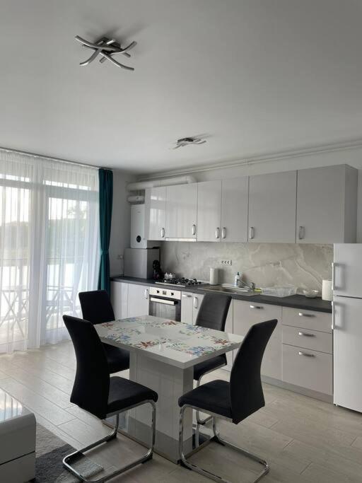 Rebreanu Residence Lux Apartmen Тімішоара Екстер'єр фото